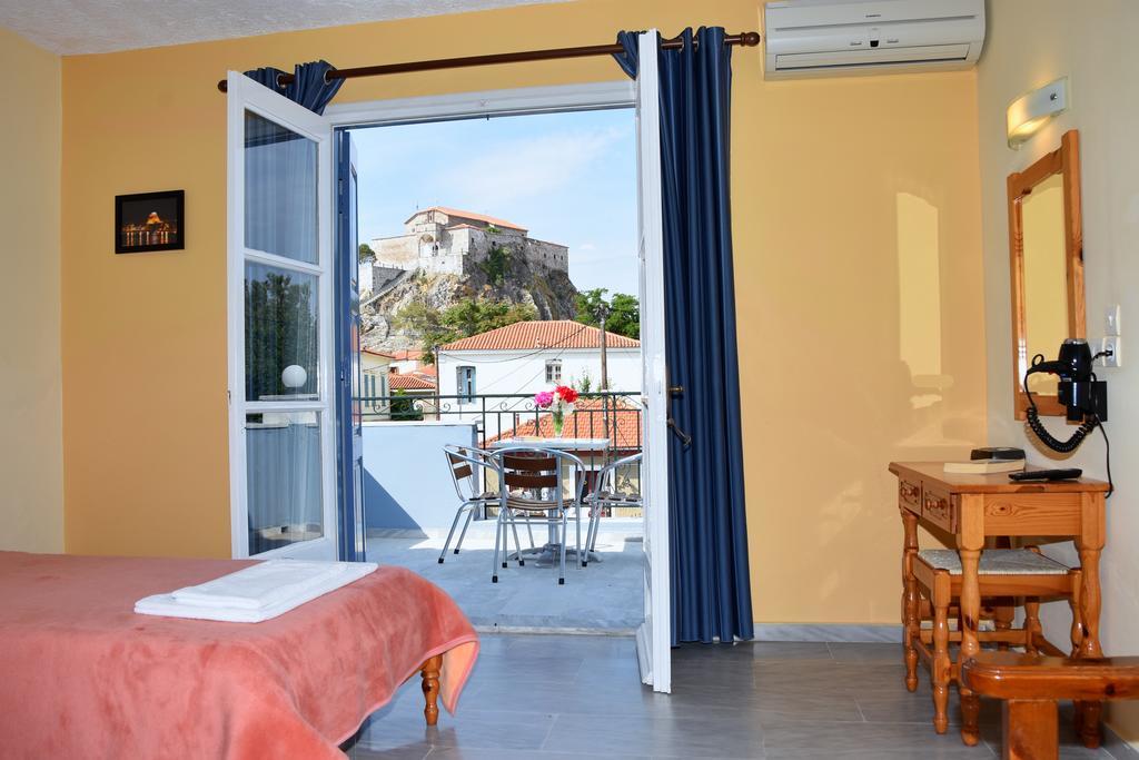 Blue Sky Hotel - Petra - Lesvos - Greece Extérieur photo