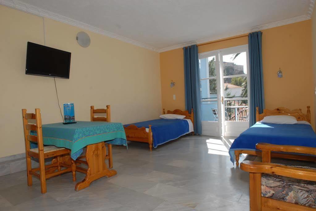 Blue Sky Hotel - Petra - Lesvos - Greece Extérieur photo